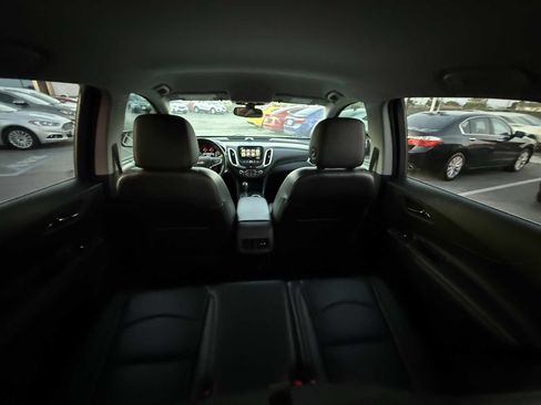 Used 2018 Chevrolet Equinox Premier FWD image 69