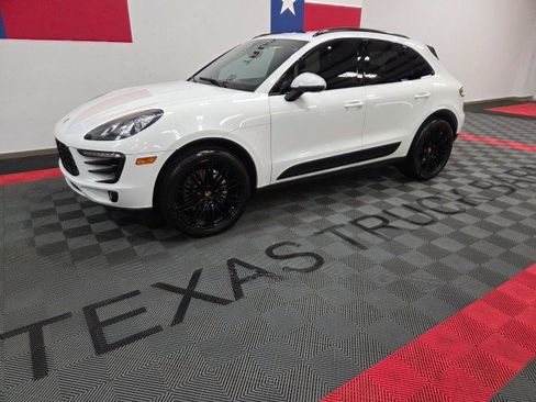 Used 2016 Porsche Macan S image 2