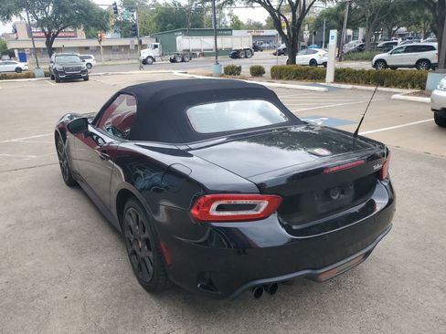 Used 2017 FIAT 124 Spider Abarth RWD image 4