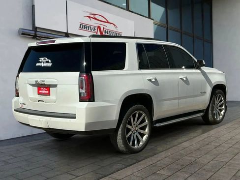 Used 2017 GMC Yukon SLT w/ Open Road Package image 4