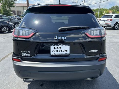 Used 2019 Jeep Cherokee Latitude w/ Popular Appearance Group AWD/4WD image 61
