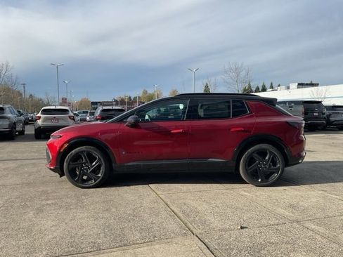 New 2026 Chevrolet Equinox EV RS image 4