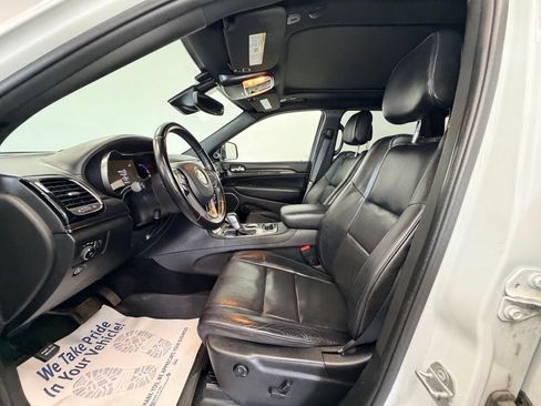 Used 2021 Jeep Grand Cherokee High Altitude AWD/4WD image 3