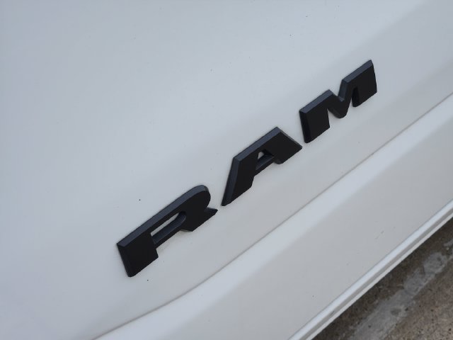 Used 2022 RAM 1500 Lone Star w/ Night Edition RWD image 12