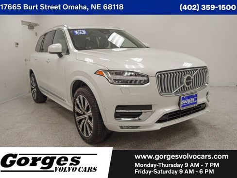 Certified 2025 Volvo XC90 B6 Plus AWD/4WD image 1