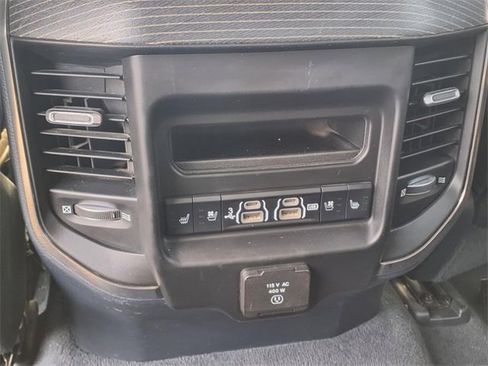 Used 2020 RAM 1500 Limited image 32