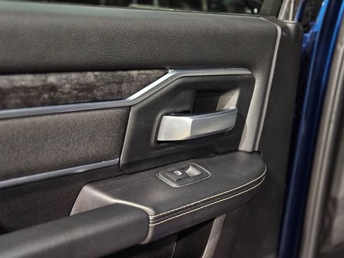 Used 2024 RAM 2500 Big Horn w/ Bed Utility Group image 33