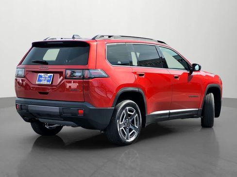 New 2026 Jeep Cherokee Laredo image 6