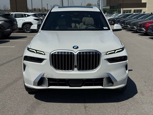Used 2023 BMW X7 xDrive40i image 7