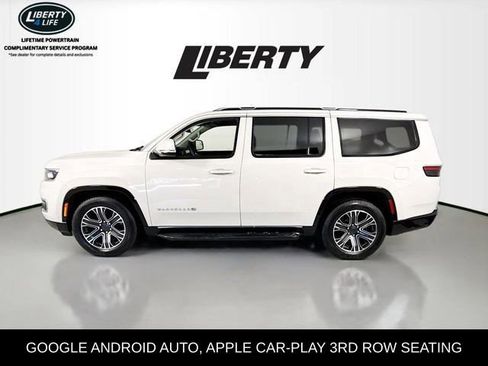 Used 2022 Jeep Wagoneer Series III image 4