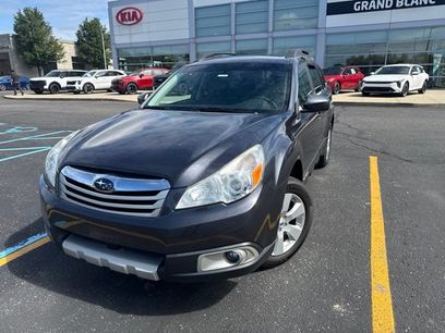 Used 2012 Subaru Outback 2.5i Limited w/ Moonroof Pkg
