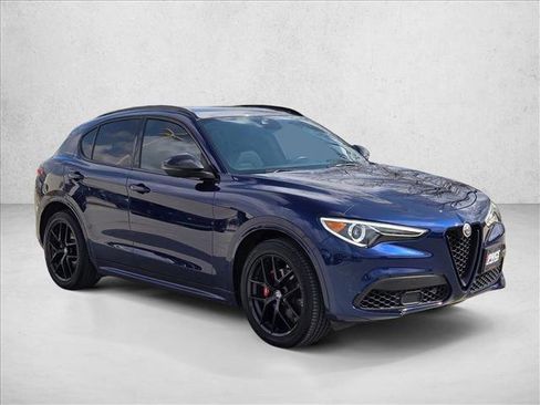 Used 2020 Alfa Romeo Stelvio Ti Sport w/ Quick Order Package 22S Sport image 3