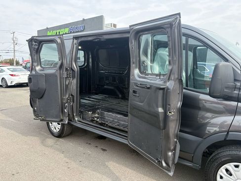 Used 2017 Ford Transit 250 130 Low Roof image 17