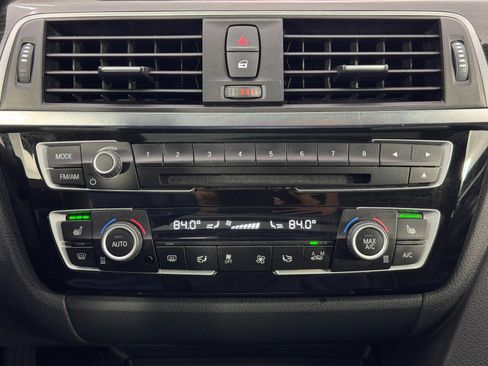 Used 2017 BMW 330i Gran Turismo xDrive image 26