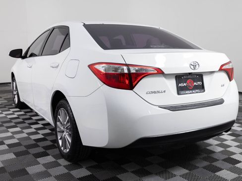 Used 2015 Toyota Corolla LE image 5