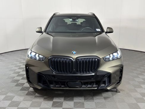Used 2025 BMW X5 xDrive40i w/ Executive Package image 5