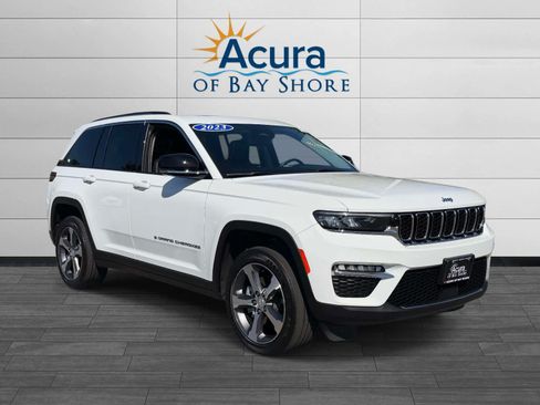 Used 2023 Jeep Grand Cherokee 4WD 4xe image 3