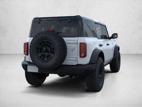 New 2026 Ford Bronco Badlands image 8