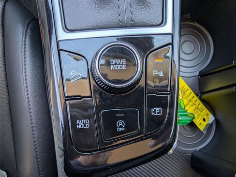 Used 2024 Kia Sportage EX image 36