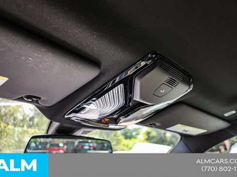 Used 2022 BMW 230i Coupe w/ Convenience Package RWD image 37