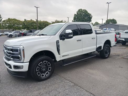 Used 2024 Ford F350 Platinum AWD/4WD image 1