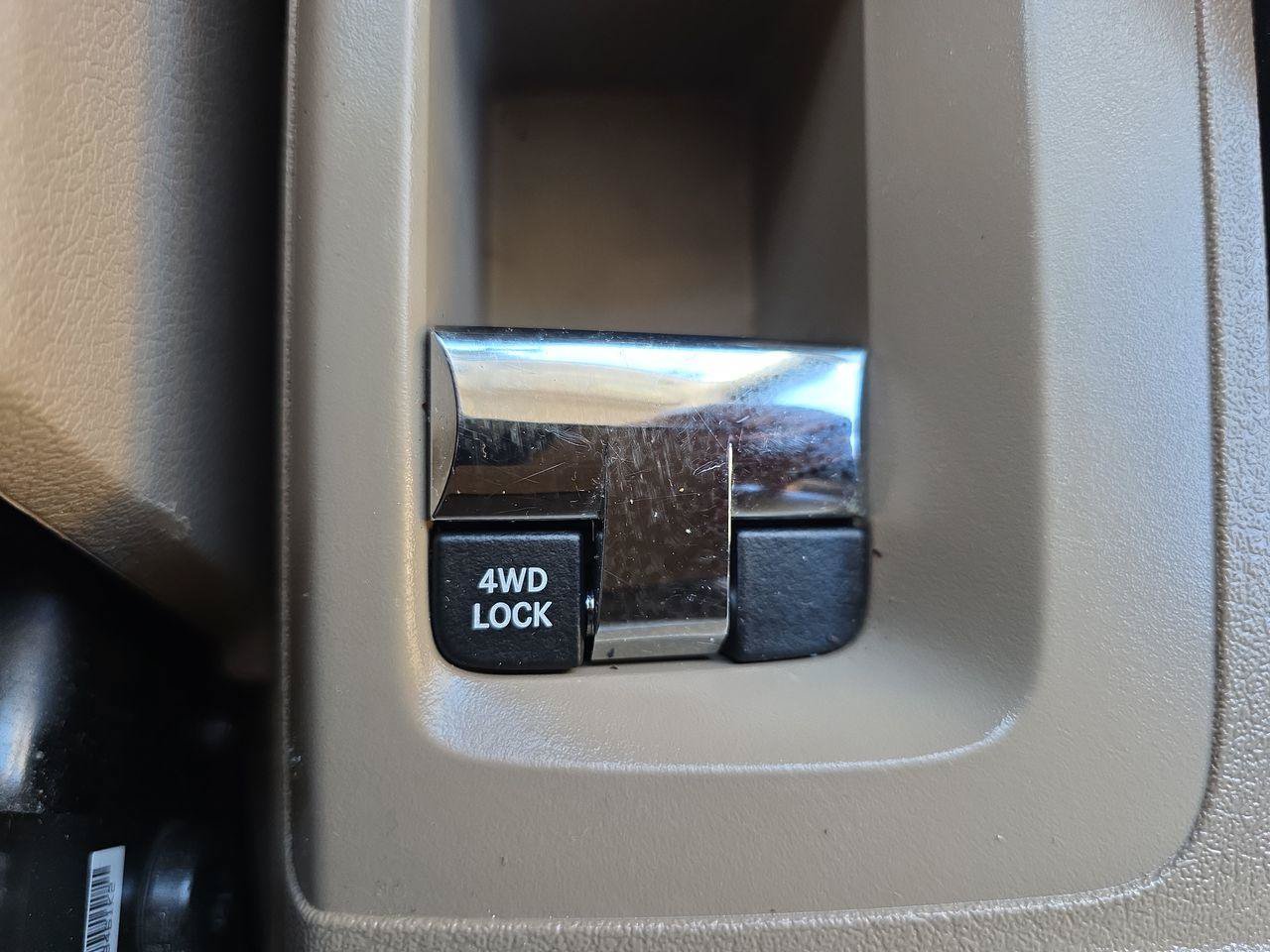Used 2017 Jeep Patriot Sport w/ Power Value Group AWD/4WD image 26