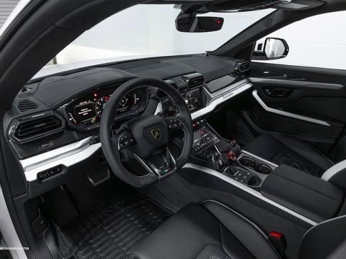 New 2025 Lamborghini Urus SE image 27