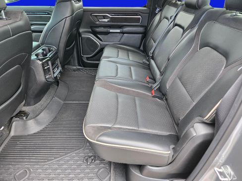 Used 2019 RAM 1500 Laramie w/ Sport Appearance Package AWD/4WD image 16