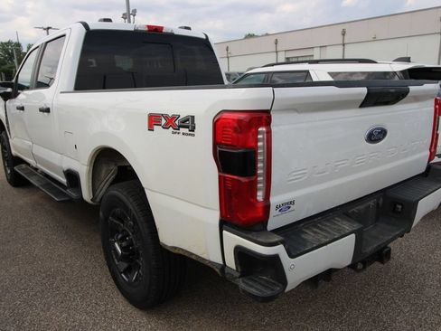 Used 2024 Ford F250 XL w/ STX Appearance Package AWD/4WD image 6