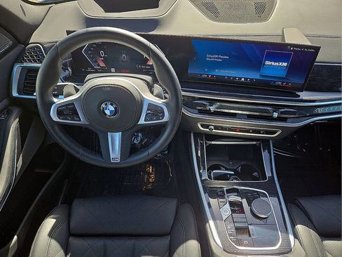Used 2026 BMW X5 sDrive40i image 15