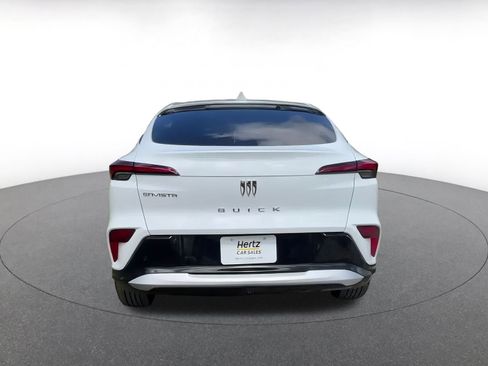 Used 2025 Buick Envista Sport Touring image 12