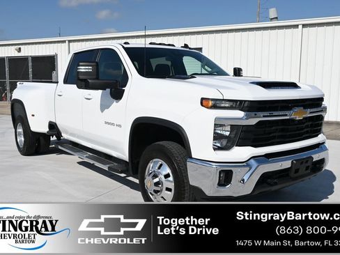 Used 2025 Chevrolet Silverado 3500 LT w/ Safety Package AWD/4WD image 1