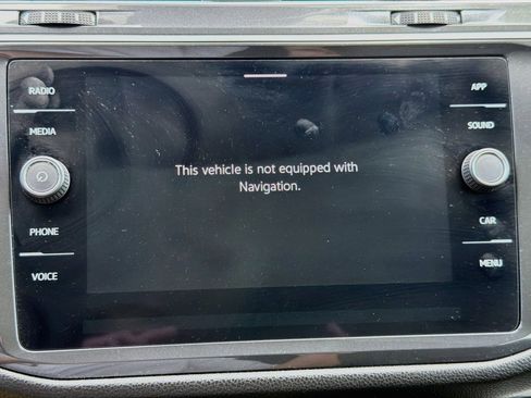 Used 2023 Volkswagen Tiguan SE w/ Panoramic Sunroof Package FWD image 33