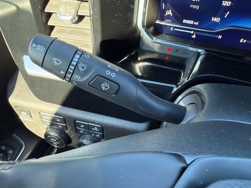 Used 2025 Chevrolet Silverado 3500 LTZ w/ LTZ Texas Edition image 36