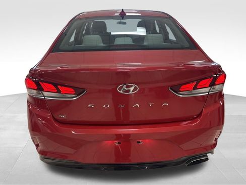 Used 2019 Hyundai Sonata SE FWD image 5