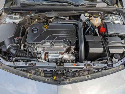 Used 2024 Chevrolet Malibu LT image 37