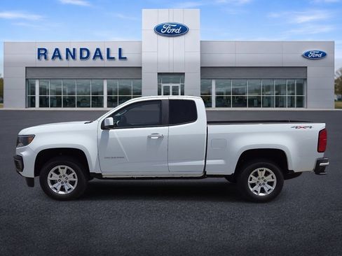 Used 2022 Chevrolet Colorado LT w/ Fleet Safety Package AWD/4WD image 3