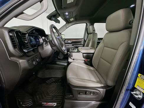 Used 2022 Chevrolet Silverado 1500 LT Trail Boss w/ Protection Package image 13