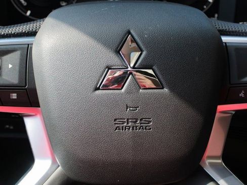 New 2025 Mitsubishi Outlander SEL image 27