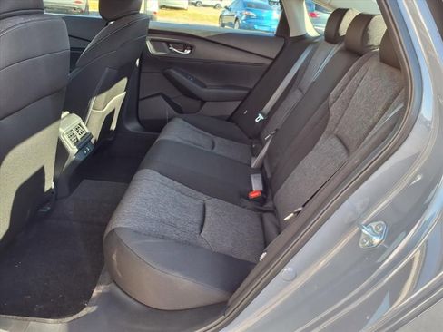 New 2025 Honda Accord SE image 10