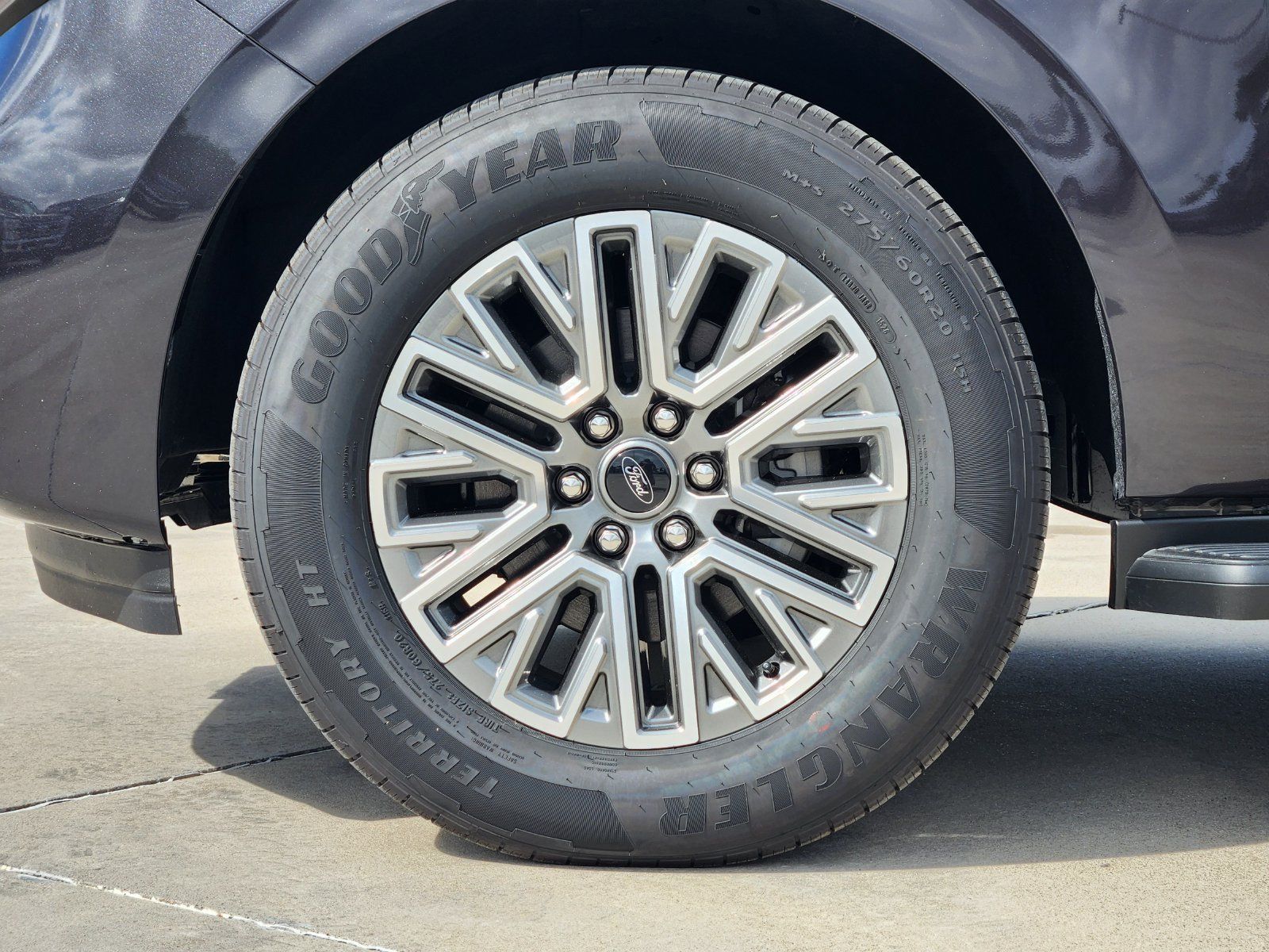 New 2026 Ford Expedition Platinum AWD/4WD image 11