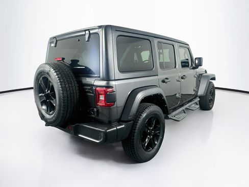 Used 2022 Jeep Wrangler Unlimited Sport AWD/4WD image 9