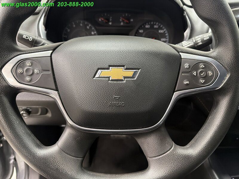 Used 2021 Chevrolet Traverse LS AWD/4WD image 22