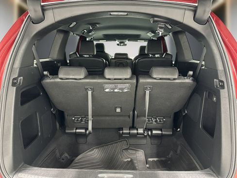 Used 2024 Honda Odyssey Sport image 13