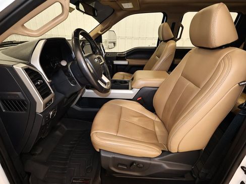 Certified 2022 Ford F350 Lariat w/ Lariat Ultimate Package image 13