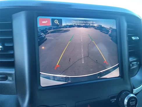 Used 2022 RAM 1500 Big Horn image 10