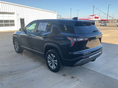 Used 2025 Chevrolet Equinox LT image 35