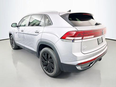 New 2026 Volkswagen Atlas Cross Sport SE AWD/4WD image 5