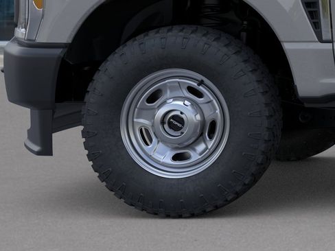 New 2026 Ford F250 XL w/ XL Off-Road Package AWD/4WD image 21