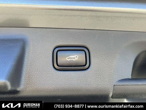 Used 2022 Hyundai Palisade Limited image 20